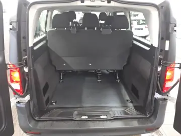 MERCEDES-BENZ Vito CDI Tourer Pro extralang 8-Sitze Navi RFK