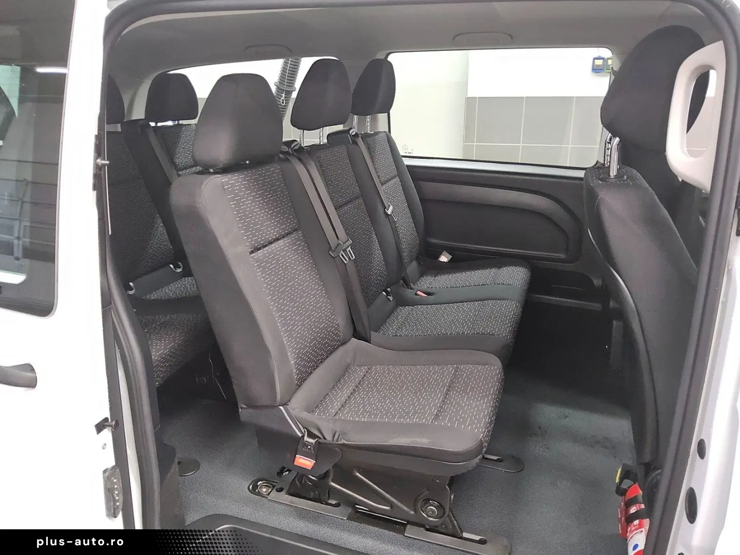MERCEDES-BENZ Vito CDI Tourer Pro extralang 8-Sitze Navi RFK