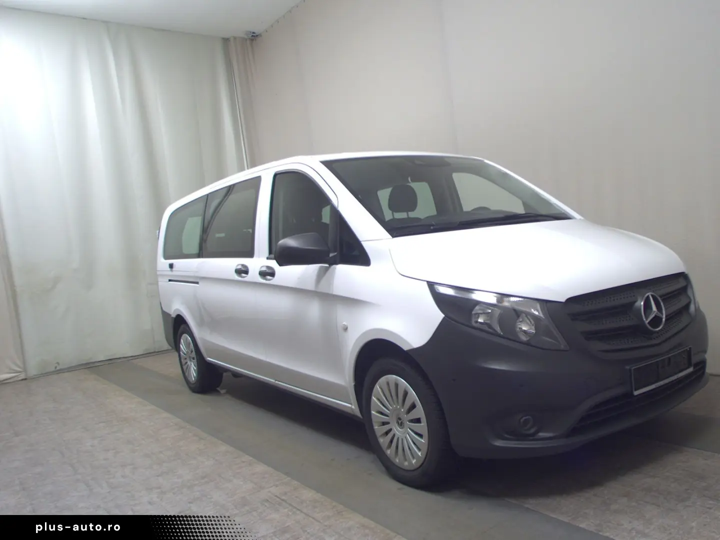 MERCEDES-BENZ Vito Tourer Pro Extralang 8-Sitze Navi