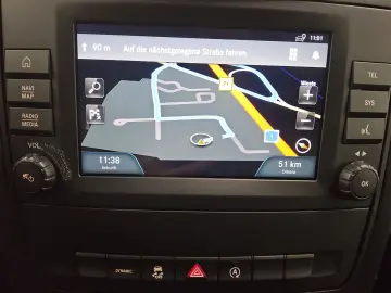 MERCEDES-BENZ Vito Tourer Pro Extralang 8-Sitze Navi