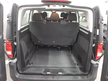MERCEDES-BENZ Vito Tourer Pro Extralang 8-Sitze Navi