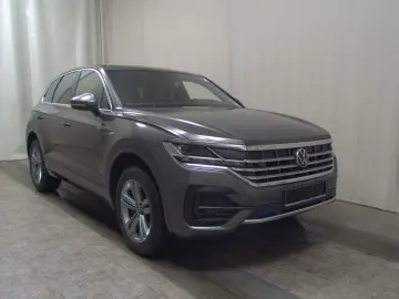 VW Touareg 3.0 TDI 4M R-Line Leder Navi LED