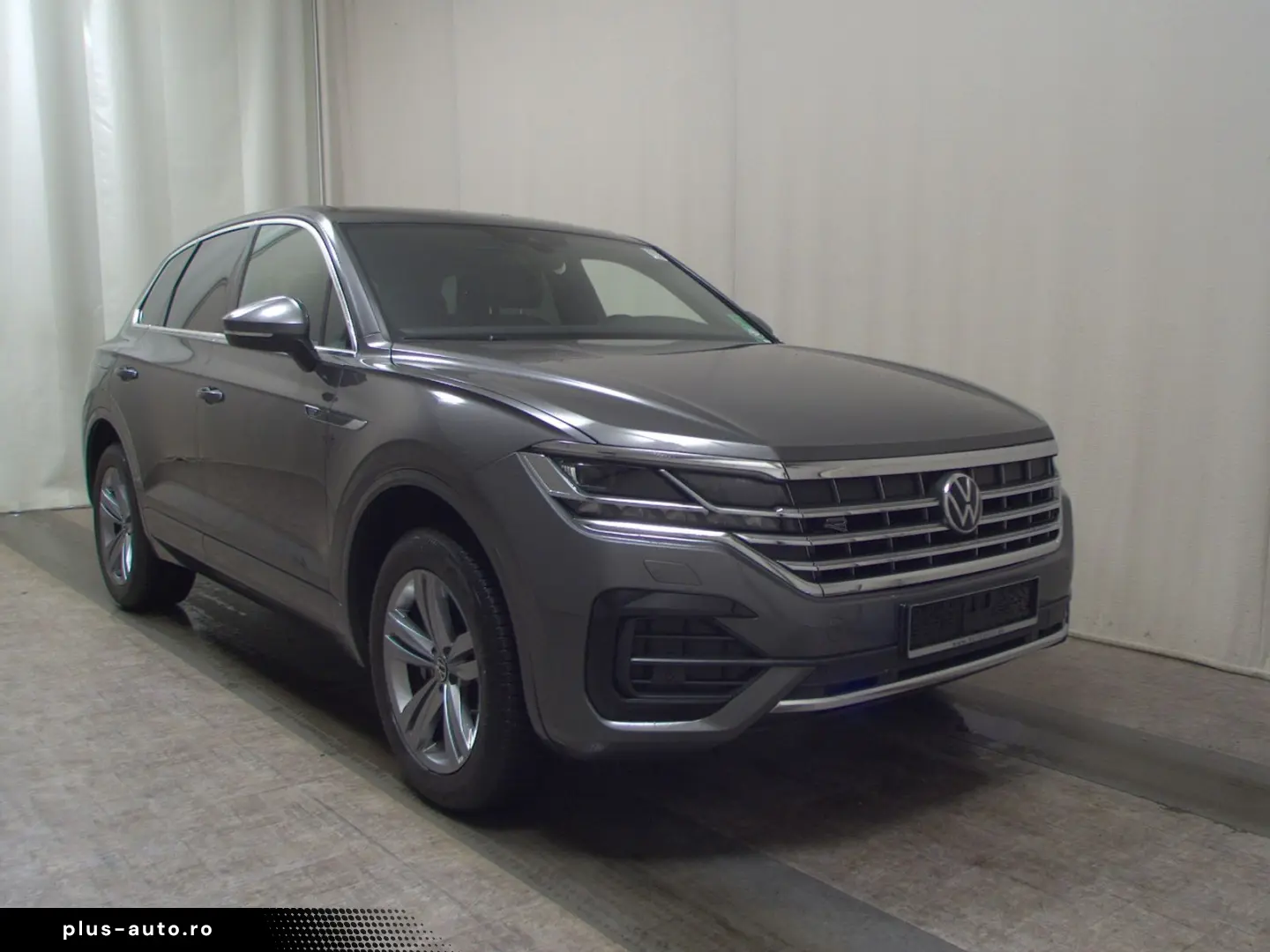 VW Touareg 3.0 TDI 4M R-Line Leder Navi LED
