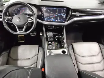 VW Touareg 3.0 TDI 4M R-Line Leder Navi LED