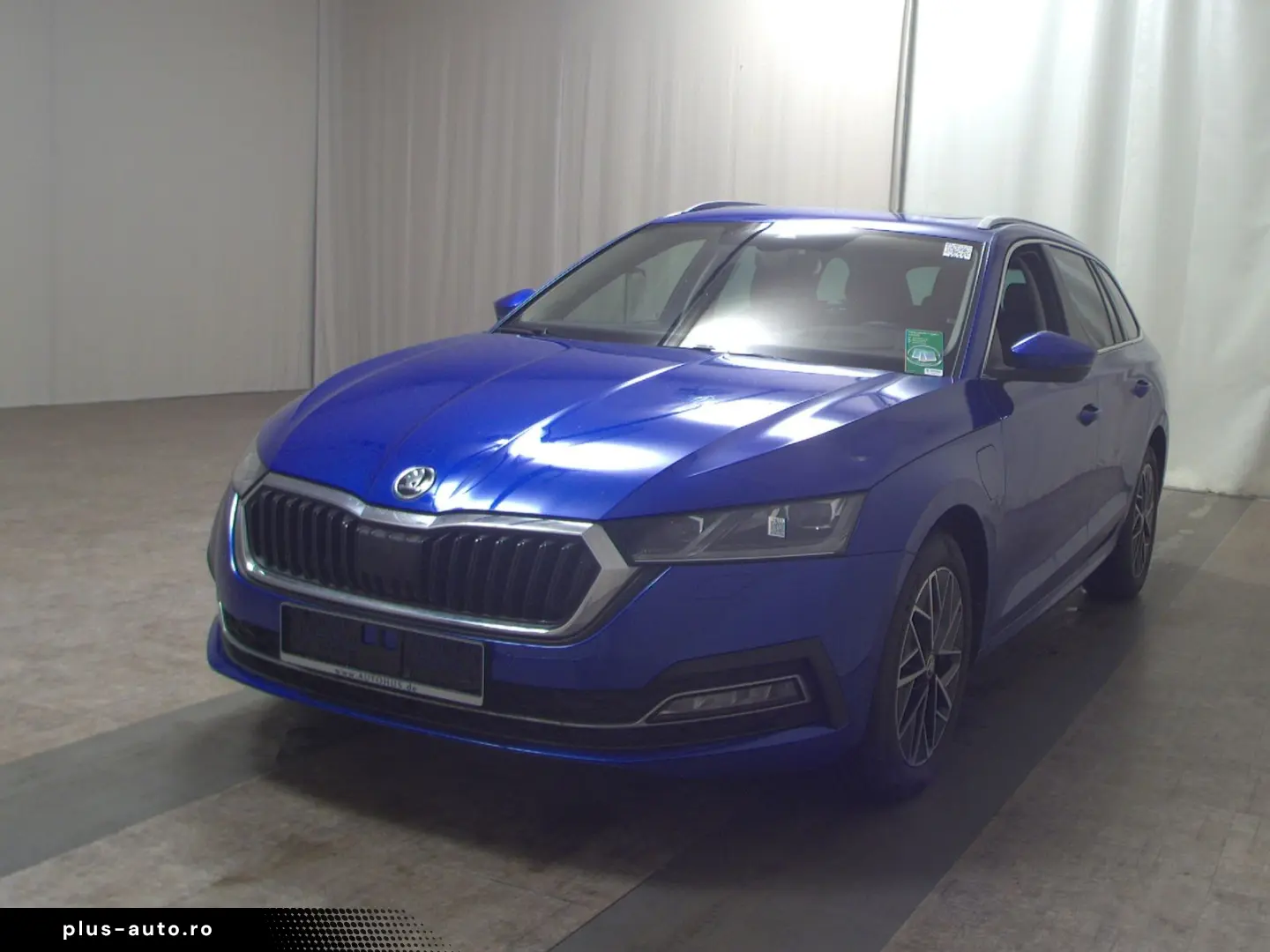 SKODA Octavia Kombi 1.4 TSI iV Style LED HuD Pano