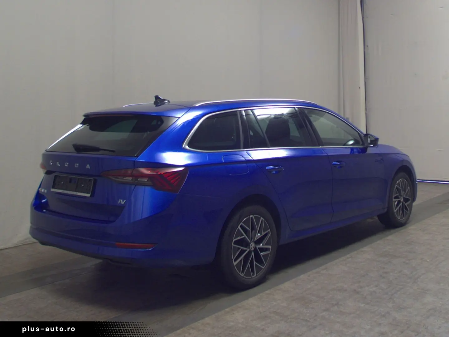 SKODA Octavia Kombi 1.4 TSI iV Style LED HuD Pano
