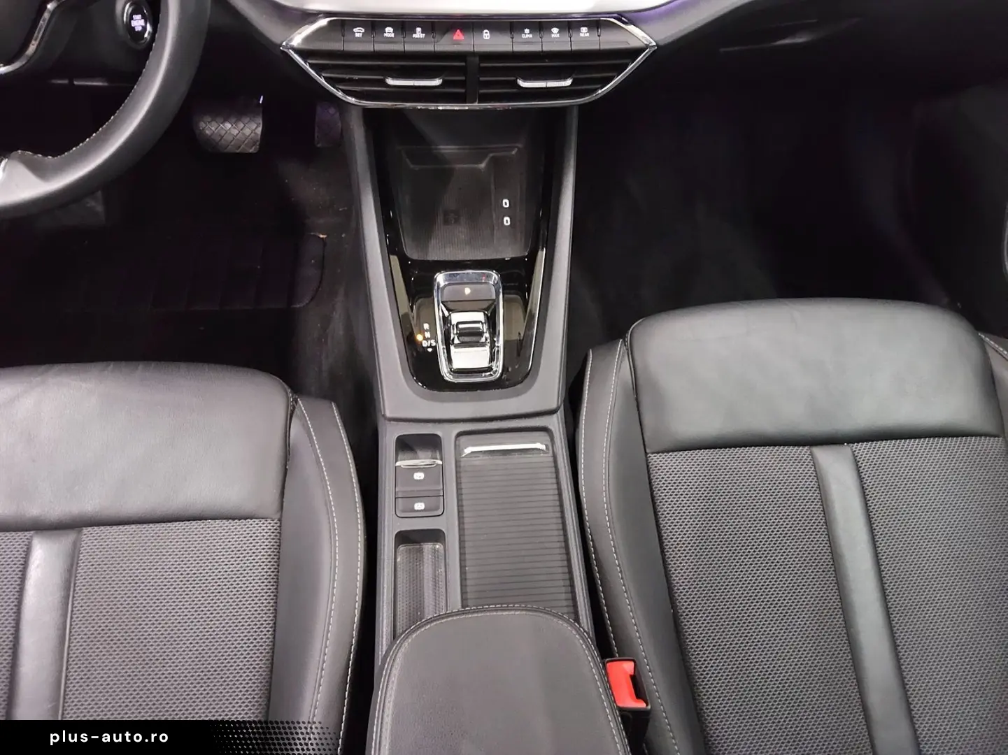 SKODA Octavia Kombi 1.4 TSI iV Style LED HuD Pano