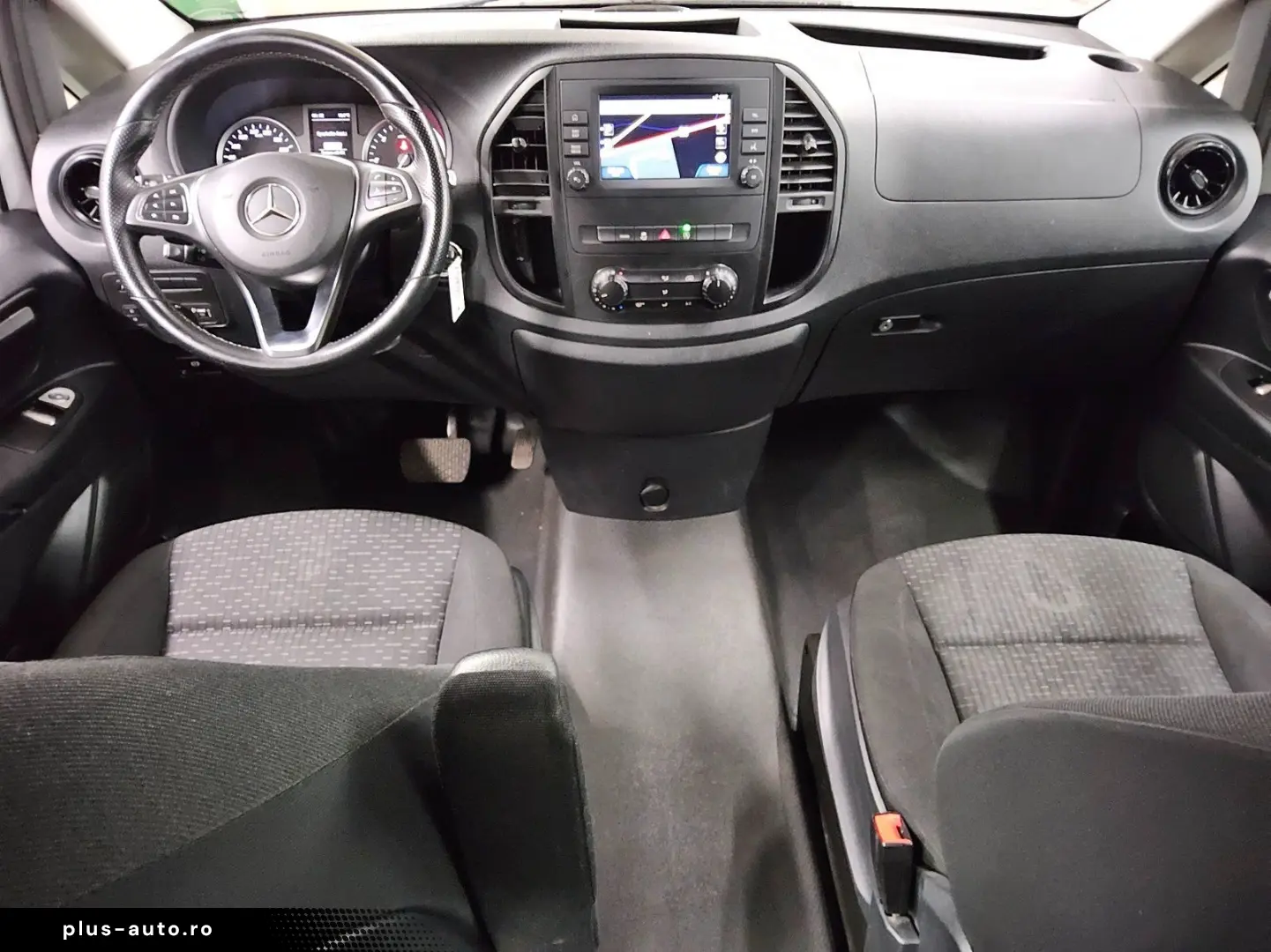 MERCEDES-BENZ Vito Lang CDI 8-Sitze Navi
