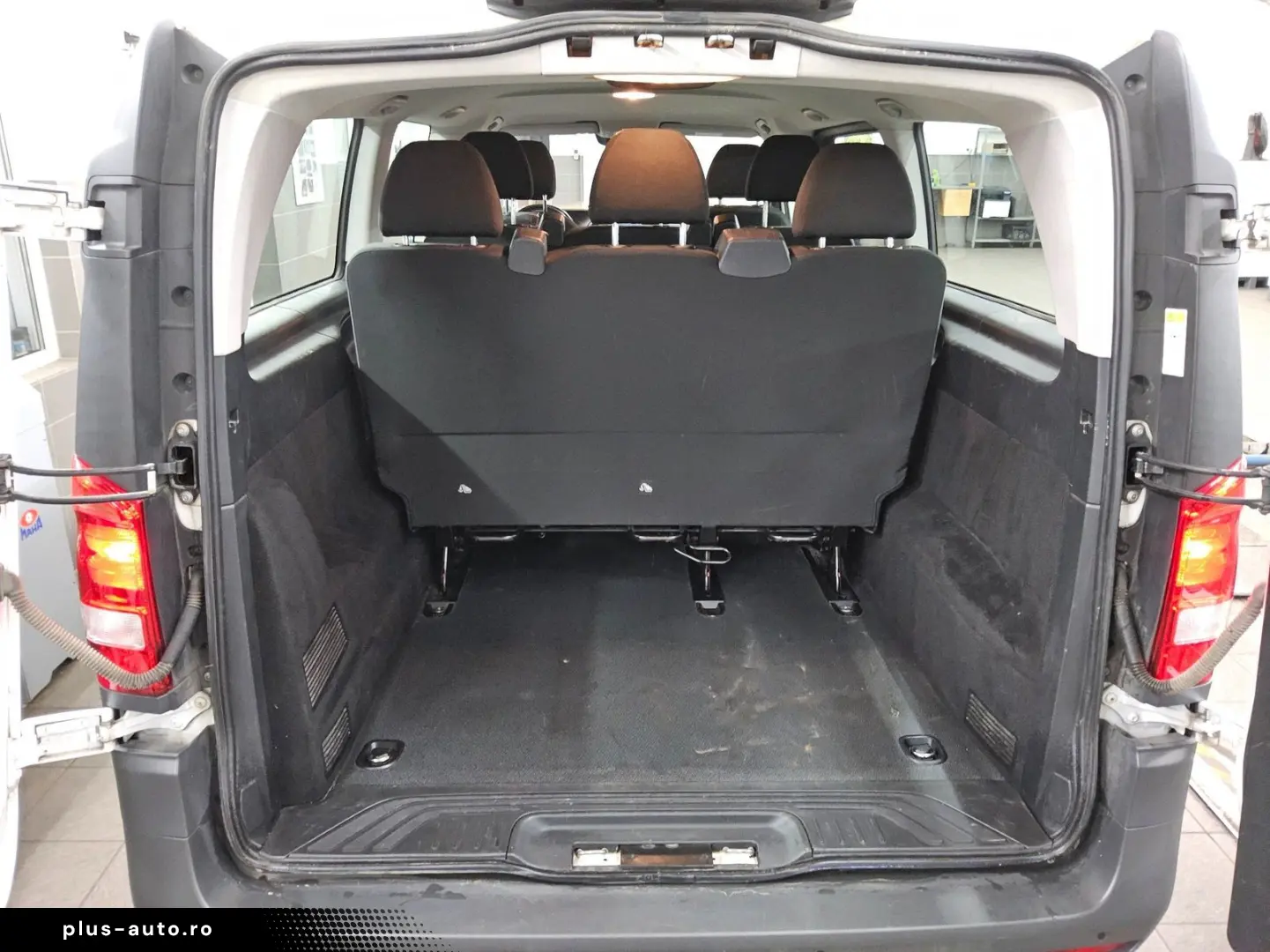 MERCEDES-BENZ Vito Lang CDI 8-Sitze Navi