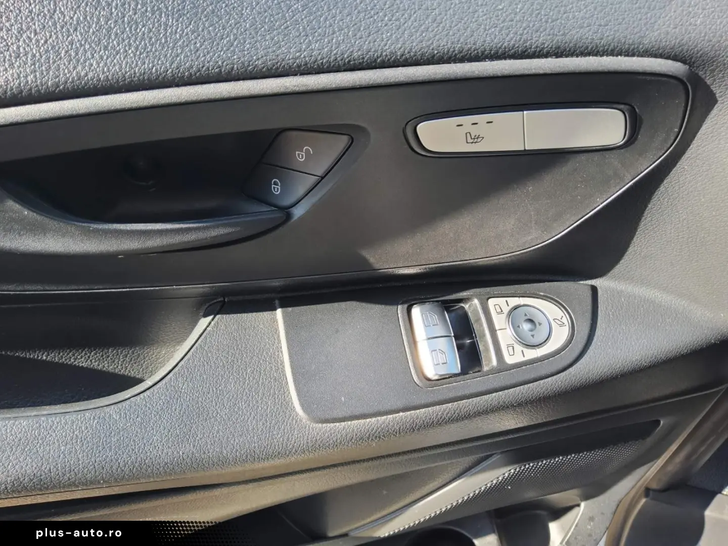 MERCEDES-BENZ Vito CDI Tourer Pro Extralang 8-Sitze
