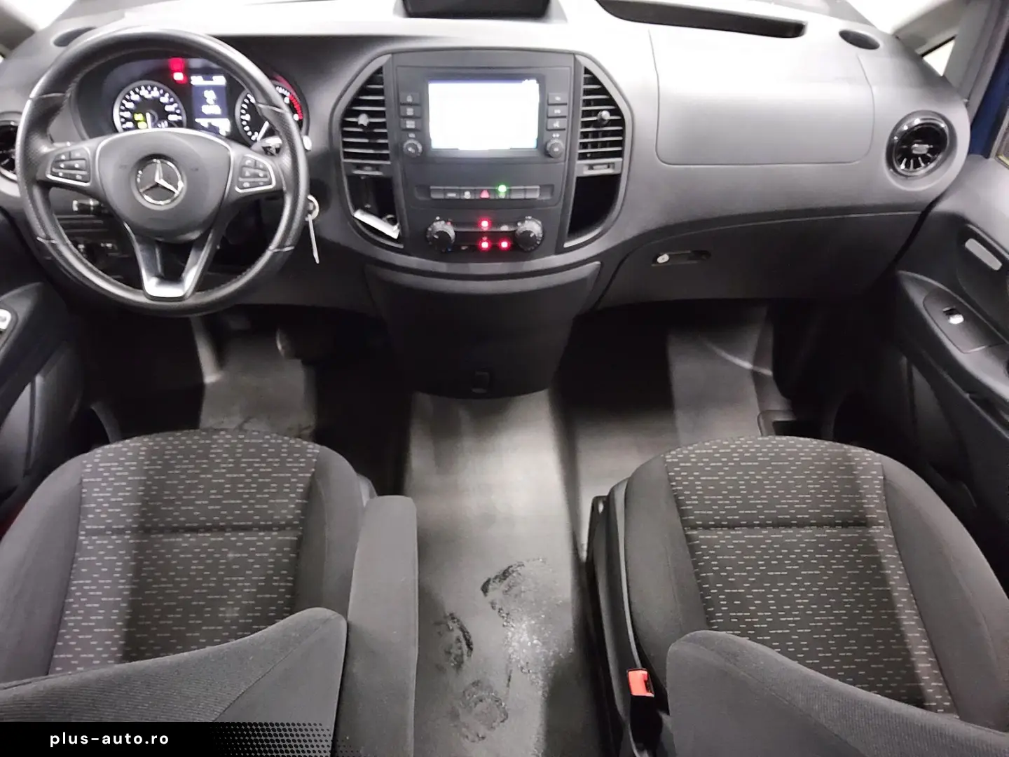 MERCEDES-BENZ Vito Lang CDI 8-Sitze Navi