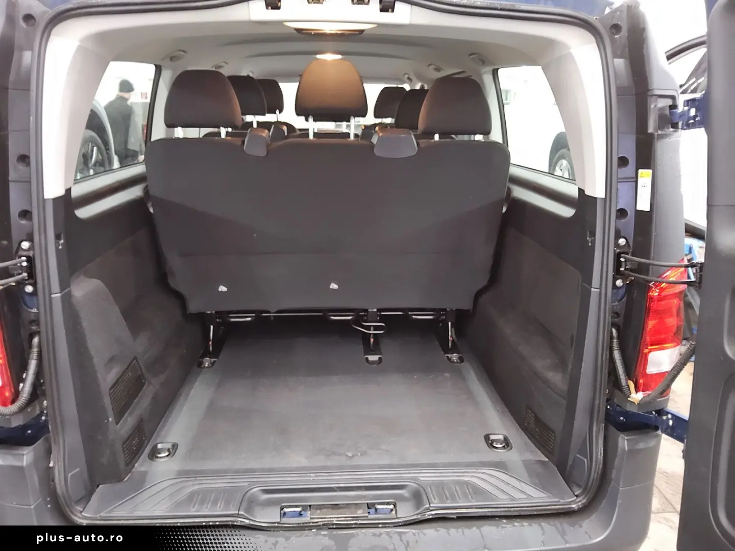 MERCEDES-BENZ Vito Lang CDI 8-Sitze Navi