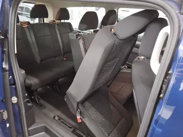 MERCEDES-BENZ Vito Lang CDI 8-Sitze Navi
