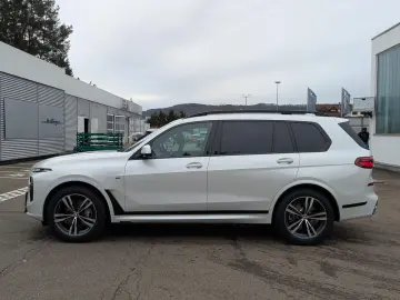 BMW X7 x40i M Sport IntAktivL.Standh.KomfS.Soft AHK
