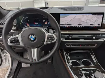 BMW X7 x40i M Sport IntAktivL.Standh.KomfS.Soft AHK
