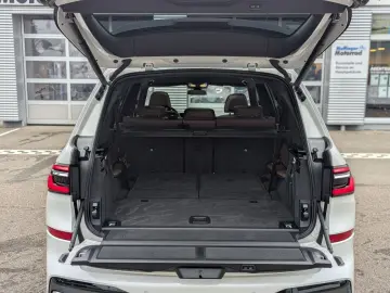 BMW X7 x40i M Sport IntAktivL.Standh.KomfS.Soft AHK