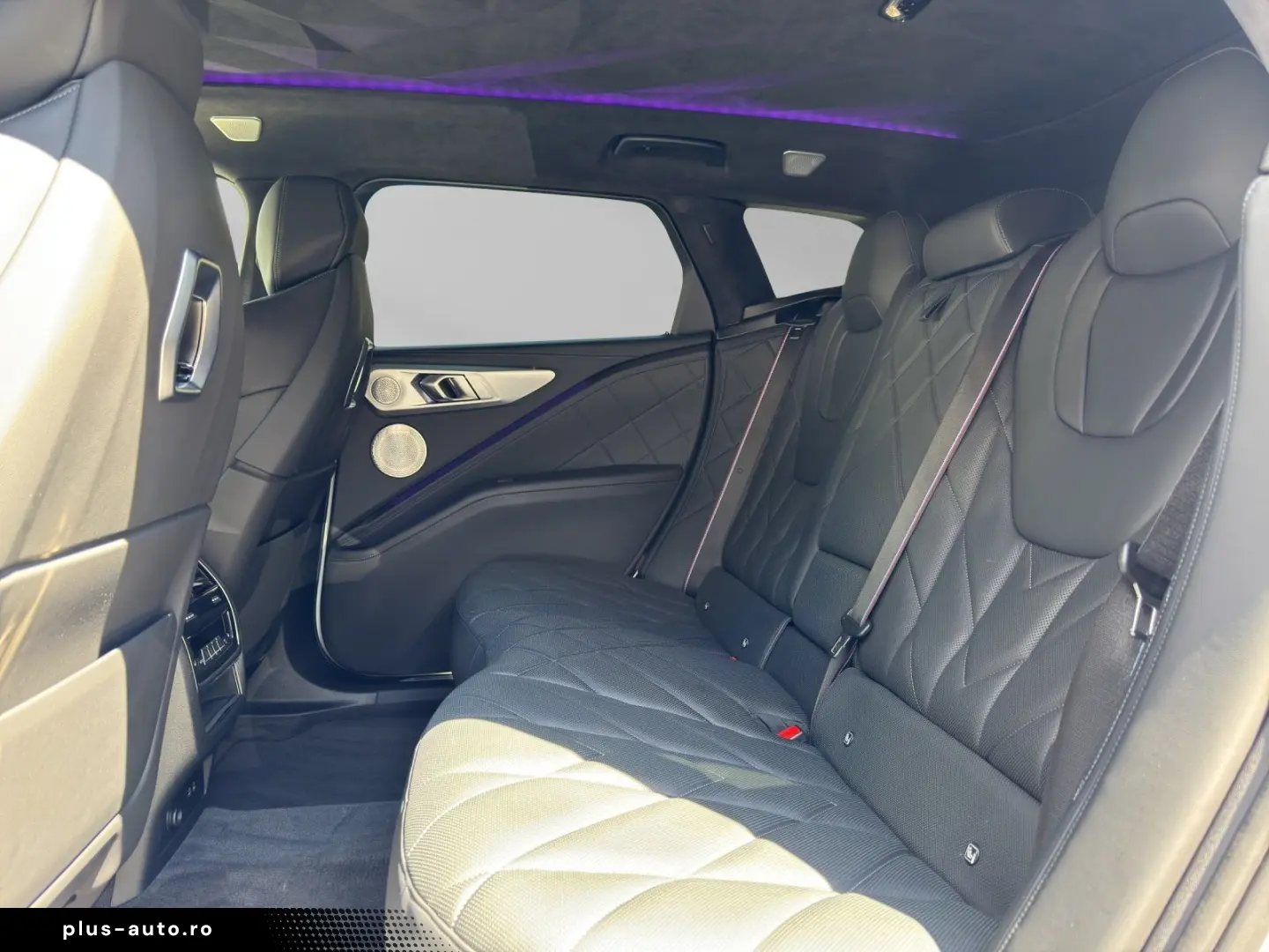 BMW XM AHK Massagesitze Bowers&Wilkins