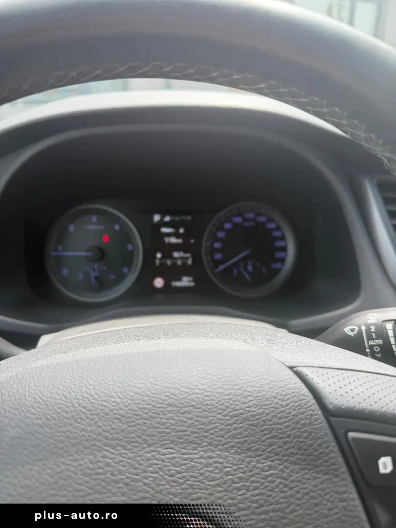 Hyundai   Tucson 1.7 CRDi Sound Edition ISG 2WD