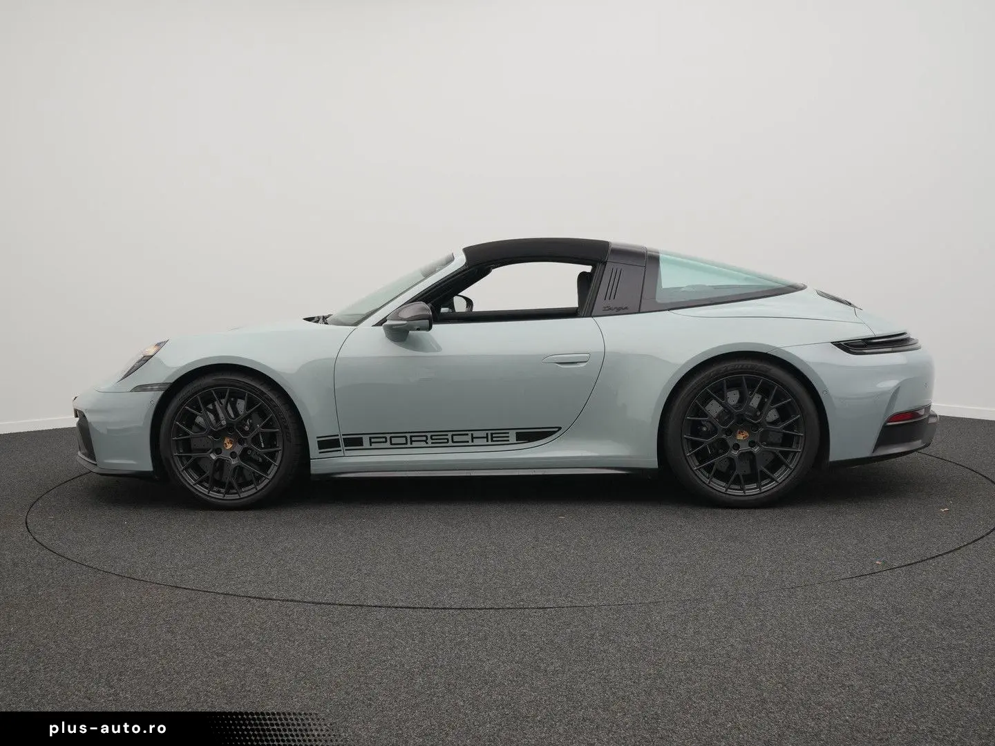 PORSCHE 992 Targa 4 GTS