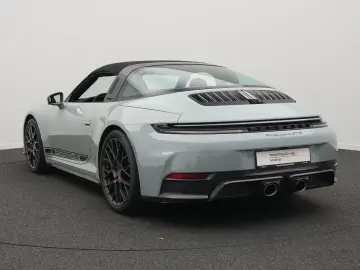 PORSCHE 992 Targa 4 GTS