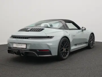 PORSCHE 992 Targa 4 GTS