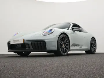PORSCHE 992 Targa 4 GTS