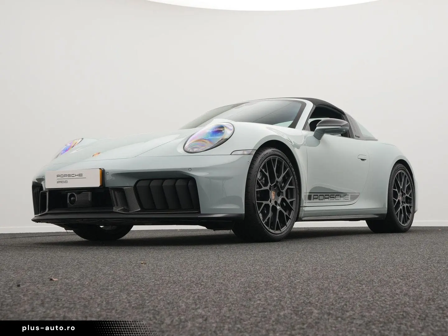 PORSCHE 992 Targa 4 GTS