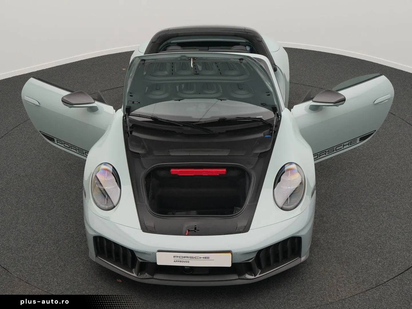 PORSCHE 992 Targa 4 GTS