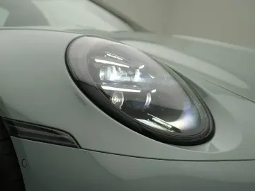 PORSCHE 992 Targa 4 GTS