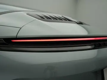 PORSCHE 992 Targa 4 GTS