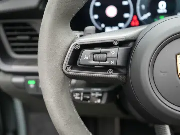 PORSCHE 992 Targa 4 GTS