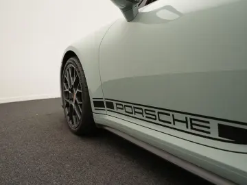 PORSCHE 992 Targa 4 GTS