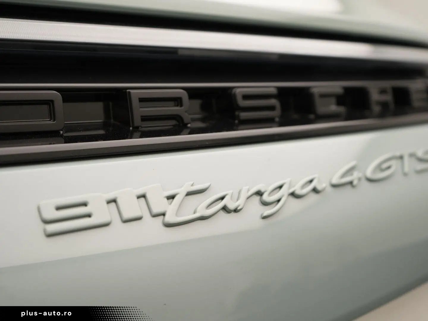 PORSCHE 992 Targa 4 GTS