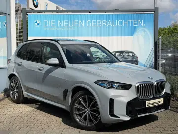 BMW X5 xDrive50e M Sport AHK PANO h&k DA-Pro PA-Pro