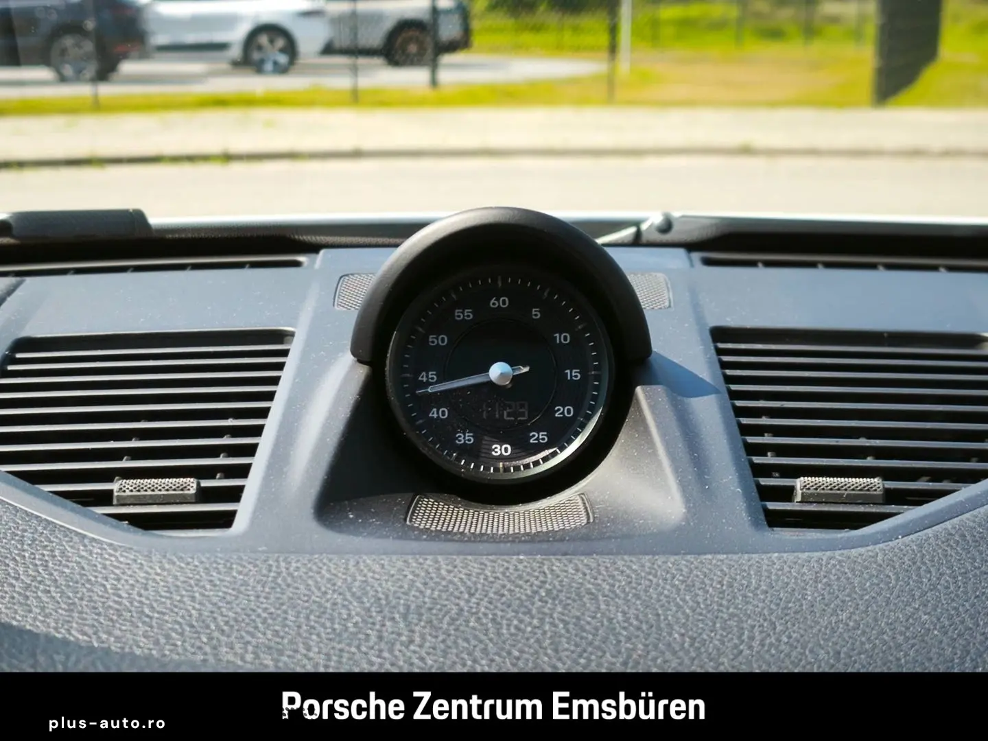 PORSCHE 992 -2 (911) Carrera Lift Matrix Bose Pano Sport