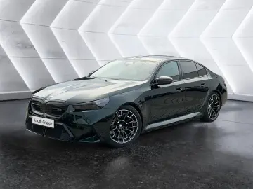 BMW M5 Limousine Individual Dark Emerald Metallic M