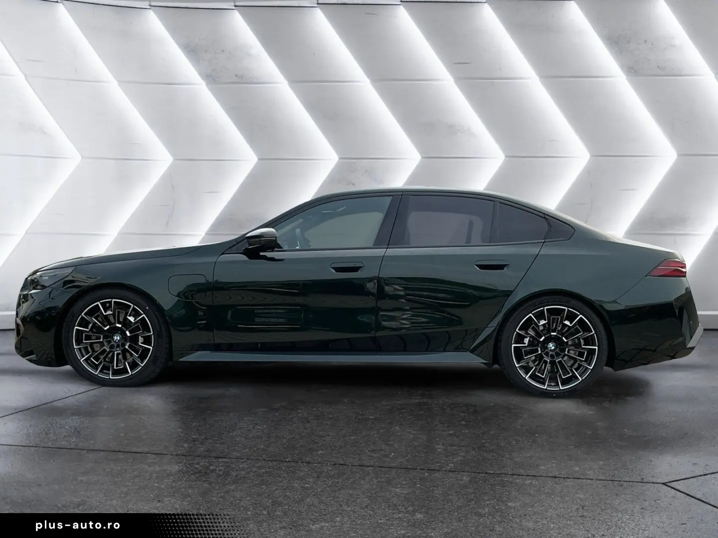 BMW M5 Limousine Individual Dark Emerald Metallic M