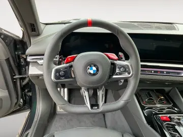 BMW M5 Limousine Individual Dark Emerald Metallic M