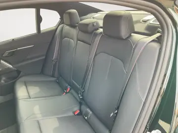 BMW M5 Limousine Individual Dark Emerald Metallic M