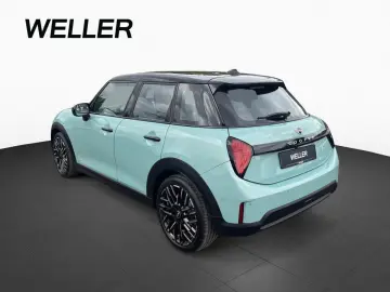 MINI 5 Trg. FavouredTrim Paket S HUD RFK 18  Navi LED