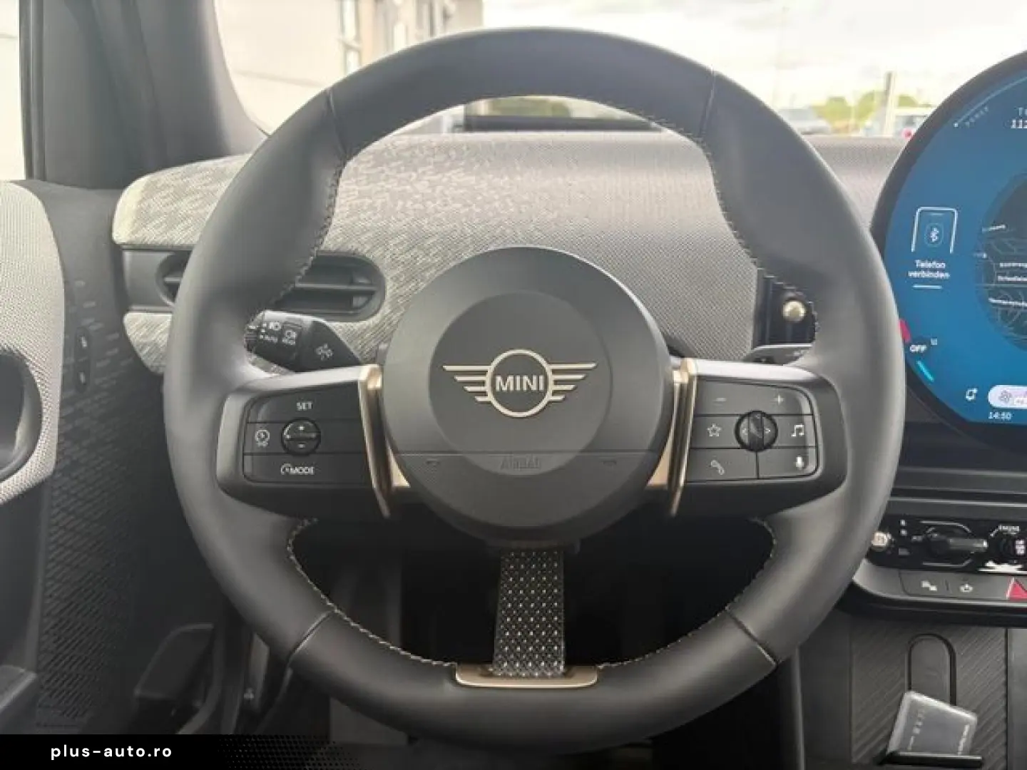 MINI Cooper C 5-Türer FAVOURED TRIM NAVI HUD PANO LED
