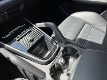 PORSCHE Cayenne E-Hybrid Coupe Inno 22  Chrono Luftfeder