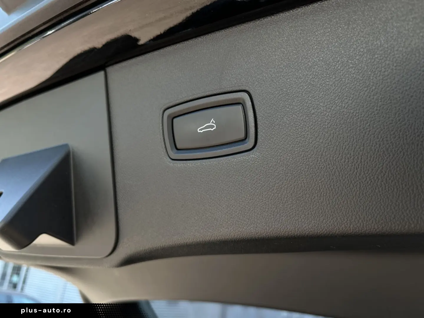 PORSCHE Cayenne E-Hybrid Coupe Inno 22  Chrono Luftfeder