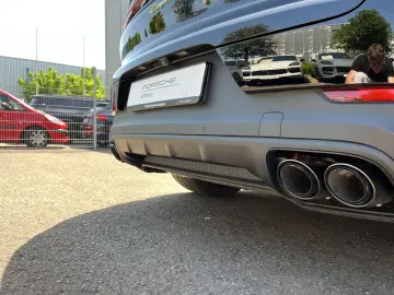 PORSCHE Cayenne E-Hybrid Coupe Inno 22  Chrono Luftfeder