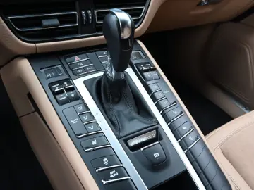 PORSCHE Macan S  360  CHRONO SPORT LED STANDHEIZUNG
