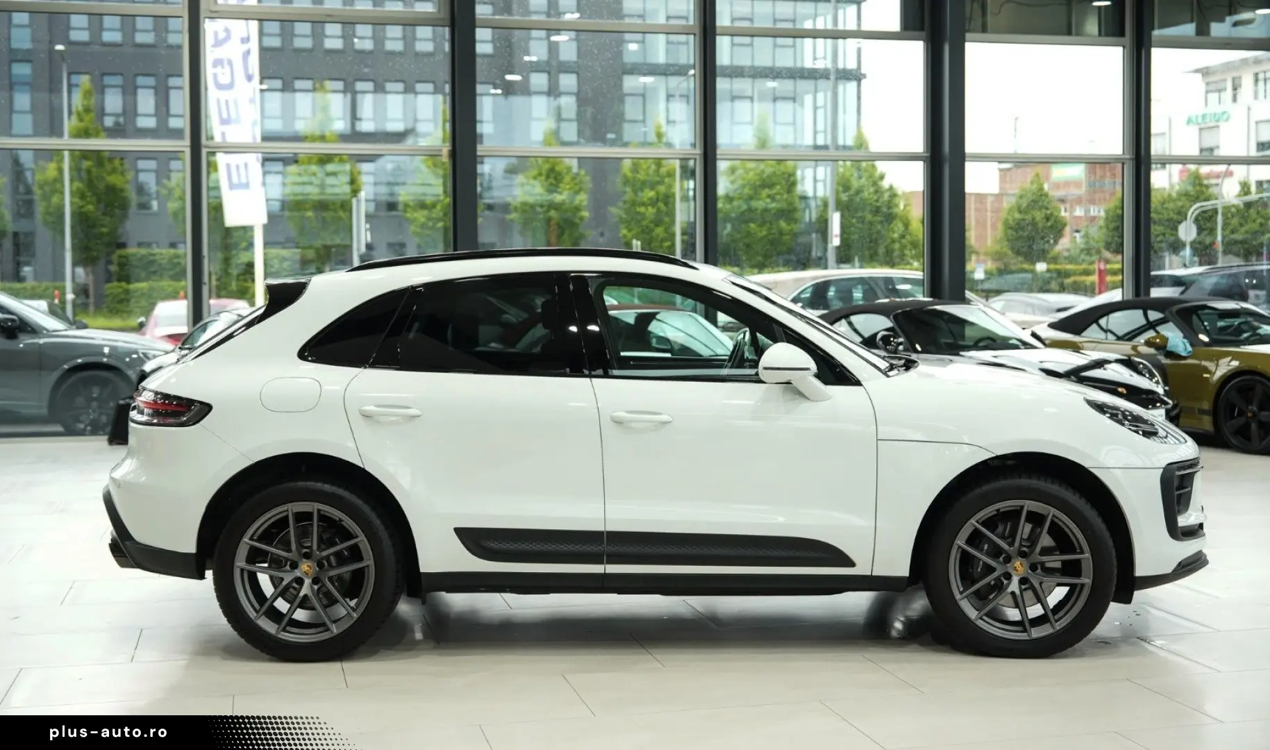 PORSCHE Macan SPORT-CHRONO BOSE PDLS  14-WEGE PANO 20 LM