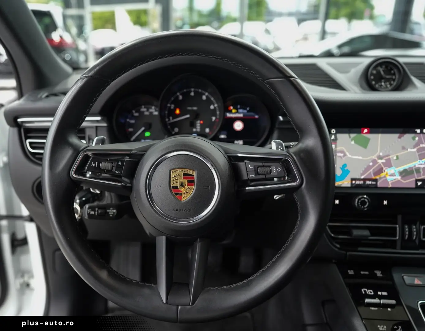PORSCHE Macan SPORT-CHRONO BOSE PDLS  14-WEGE PANO 20 LM