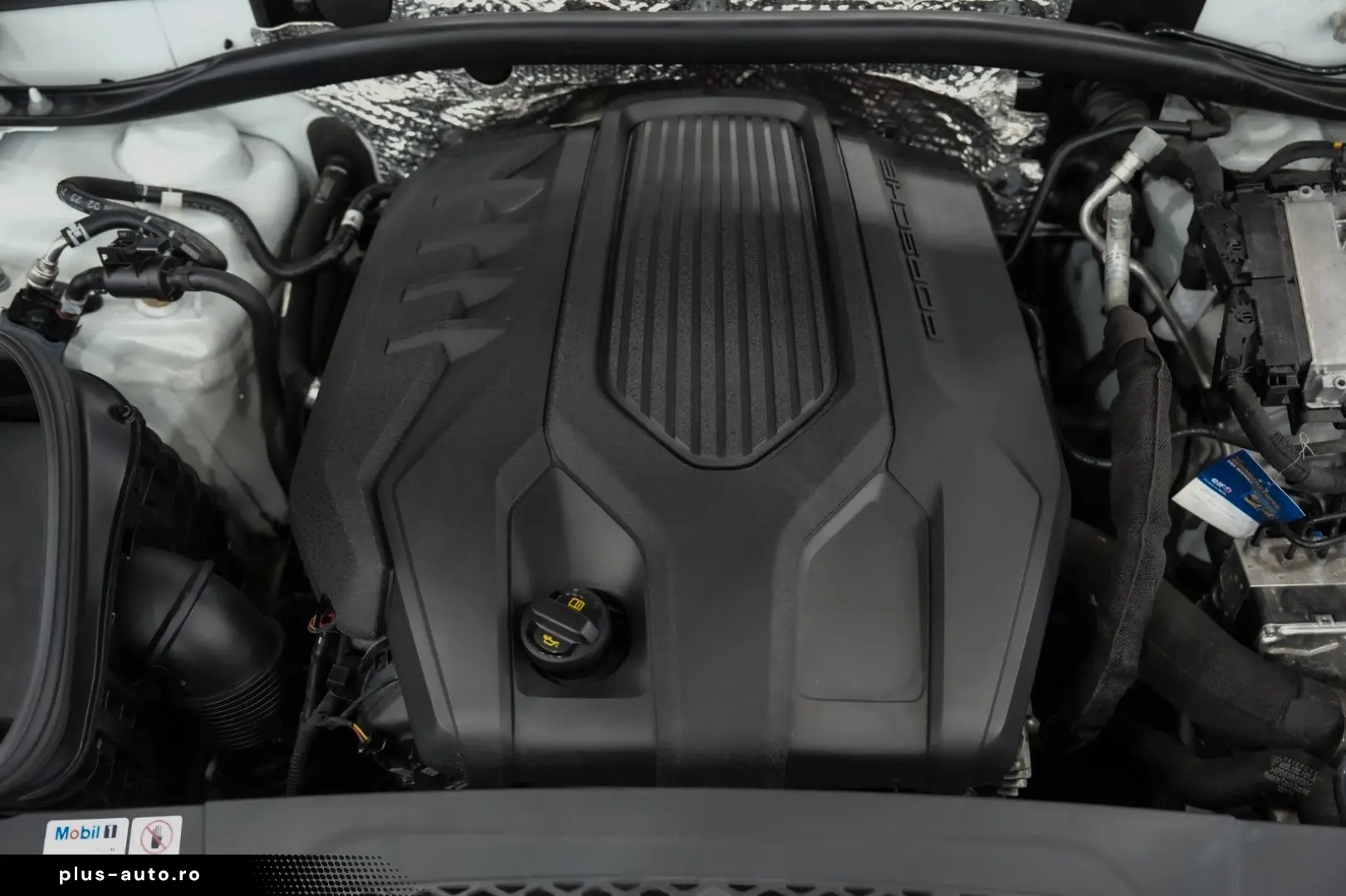 PORSCHE Macan SPORT-CHRONO BOSE PDLS  14-WEGE PANO 20 LM