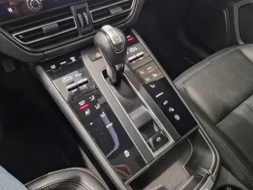 PORSCHE Macan PDK  LED PDLS   Panorama  Kamera  deutsch