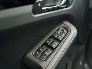 PORSCHE Macan S  21Zoll  ACC  Pano  LUFT  BOSE